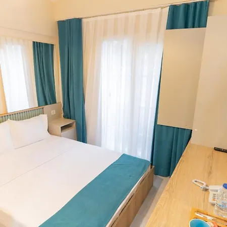 Levant Hotel&aparts Hotell *