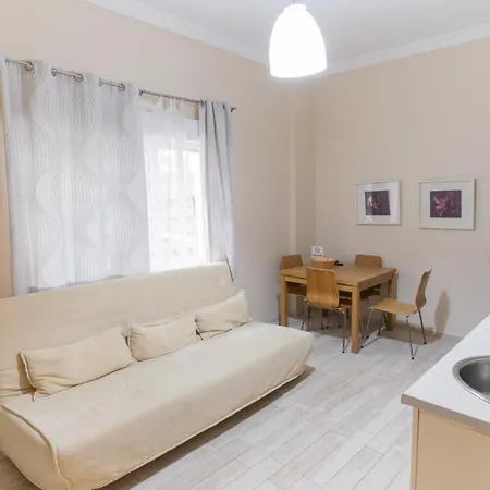 Levant Hotel&aparts Hotell