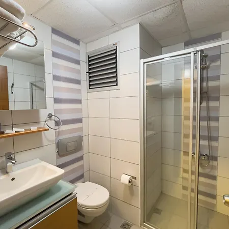 Levant Hotel&aparts Szálloda *