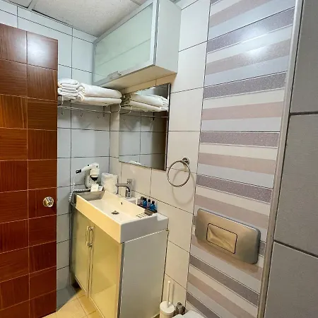 Levant Hotel&aparts * Çeşme