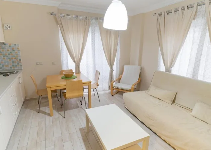 Levant Hotel&aparts Отель *