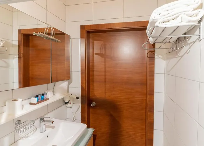 Levant Hotel&aparts Кешме