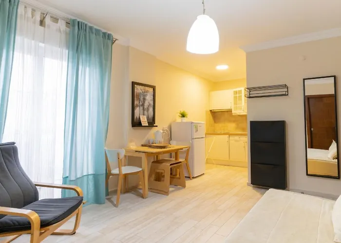 Отель Levant Hotel&aparts